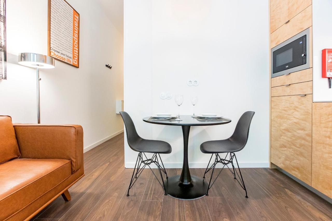 Bakers Square Studio W/ Ac By Lovelystay Porto Exterior foto